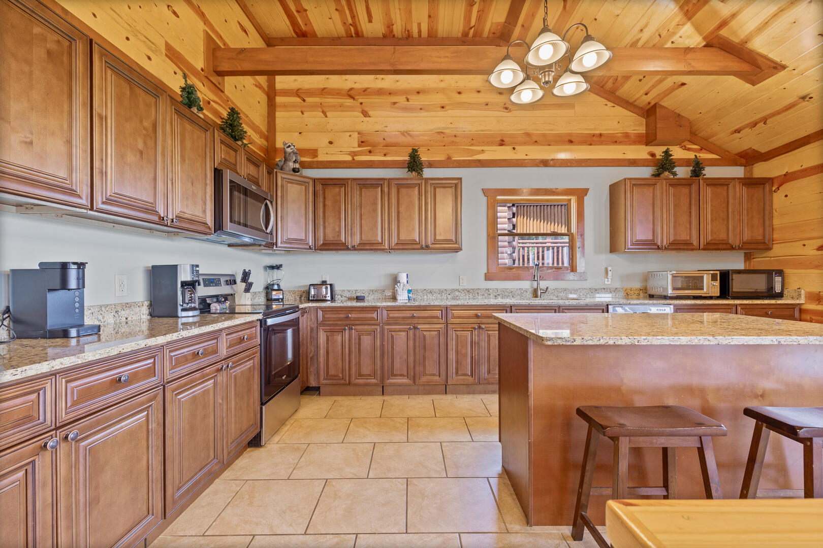 The Lodge at Whispering Waters | Photo 5