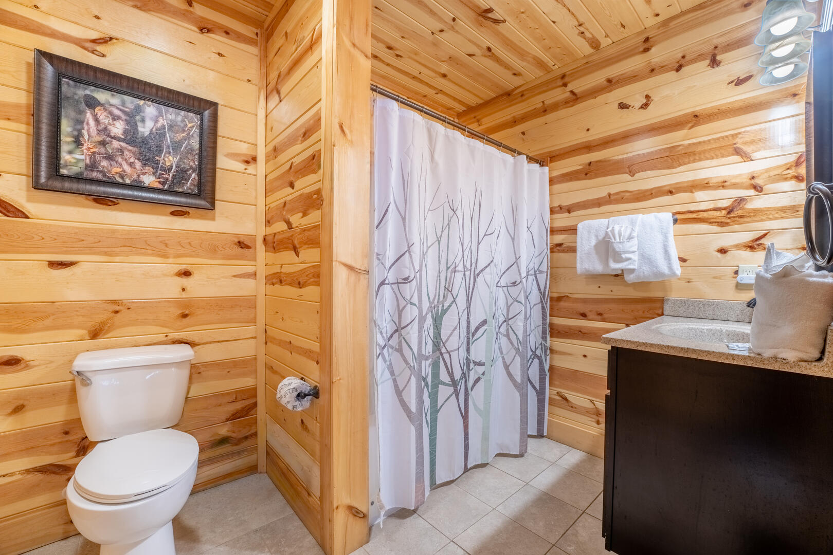 Chilling Bear Lodge | Photo 17