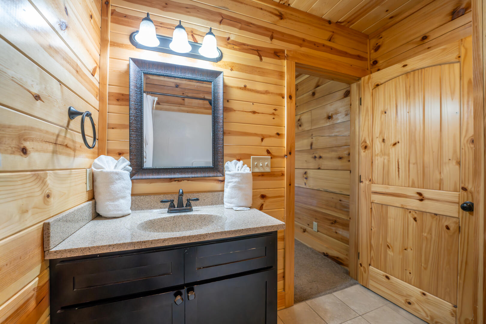 Chilling Bear Lodge | Photo 16