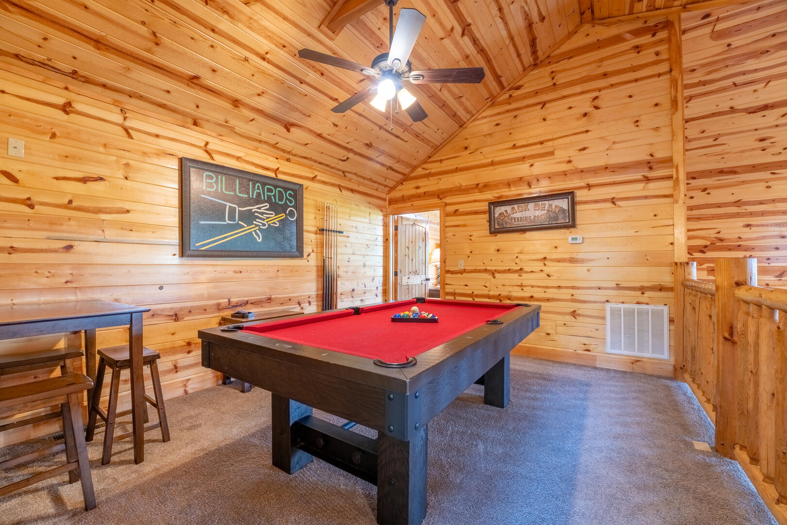 Chilling Bear Lodge | Photo 22