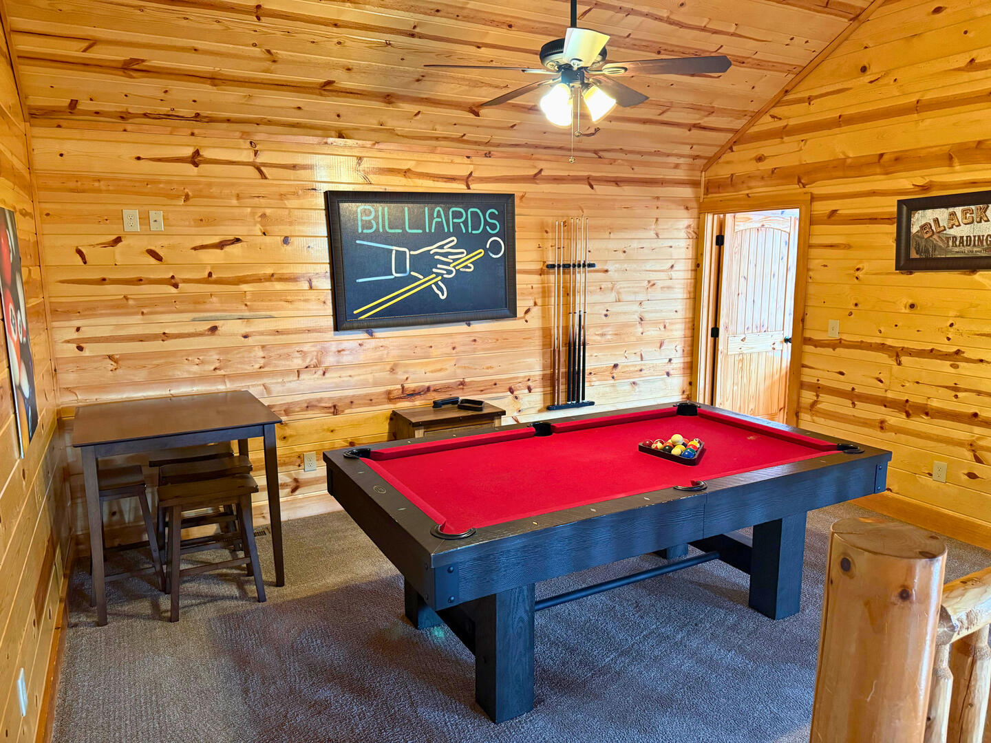 Chilling Bear Lodge | Photo 20