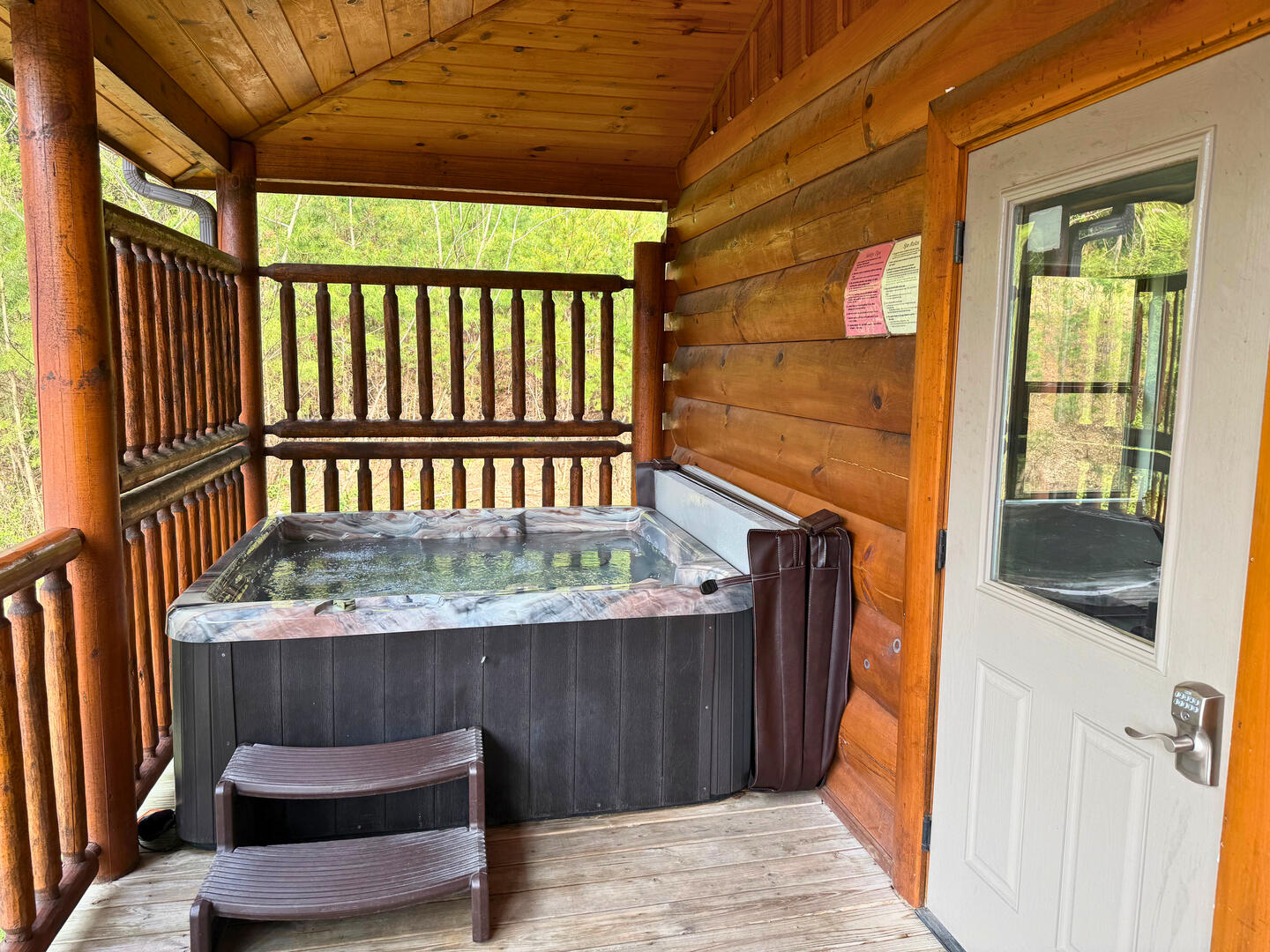 Chilling Bear Lodge | Photo 24