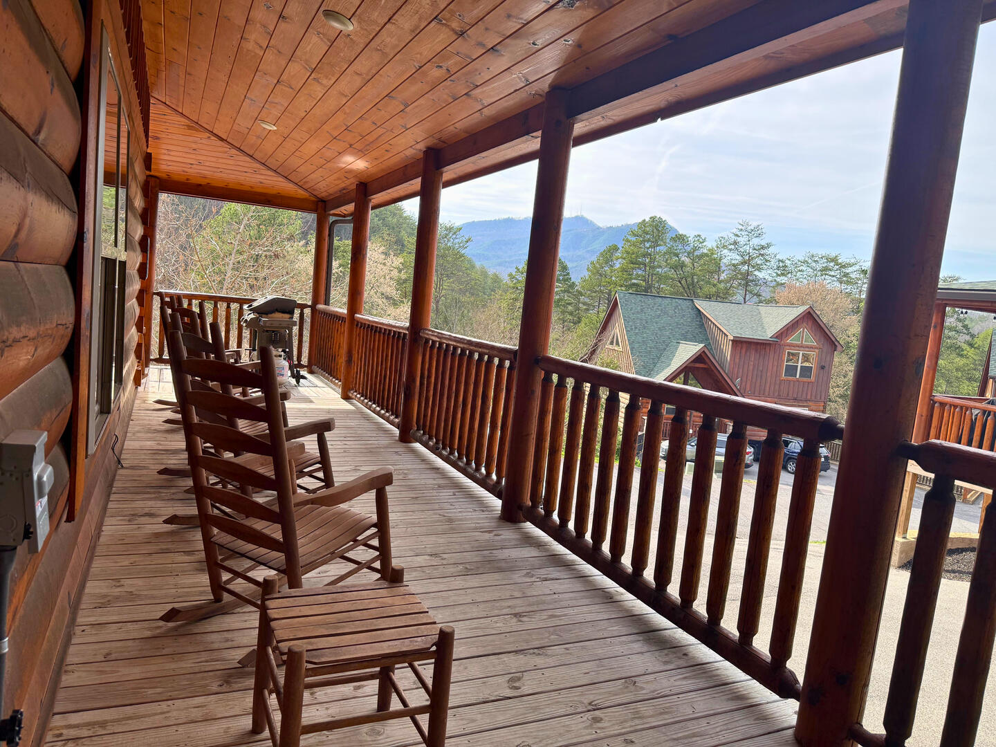 Chilling Bear Lodge | Photo 23