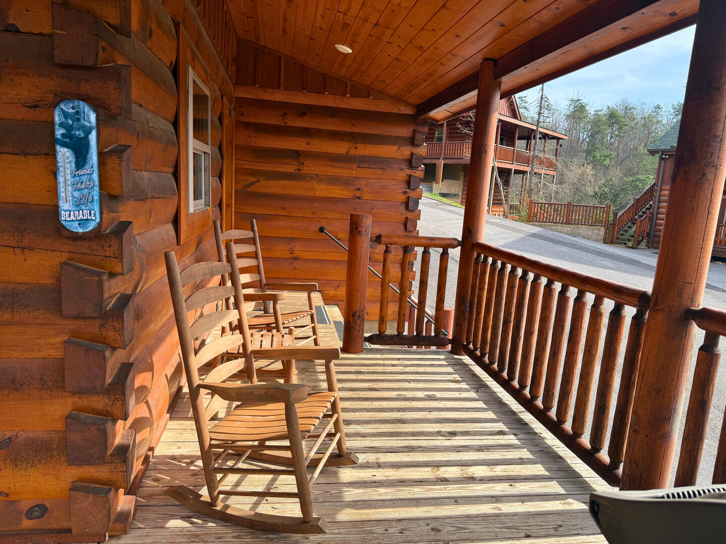 Chilling Bear Lodge | Photo 25