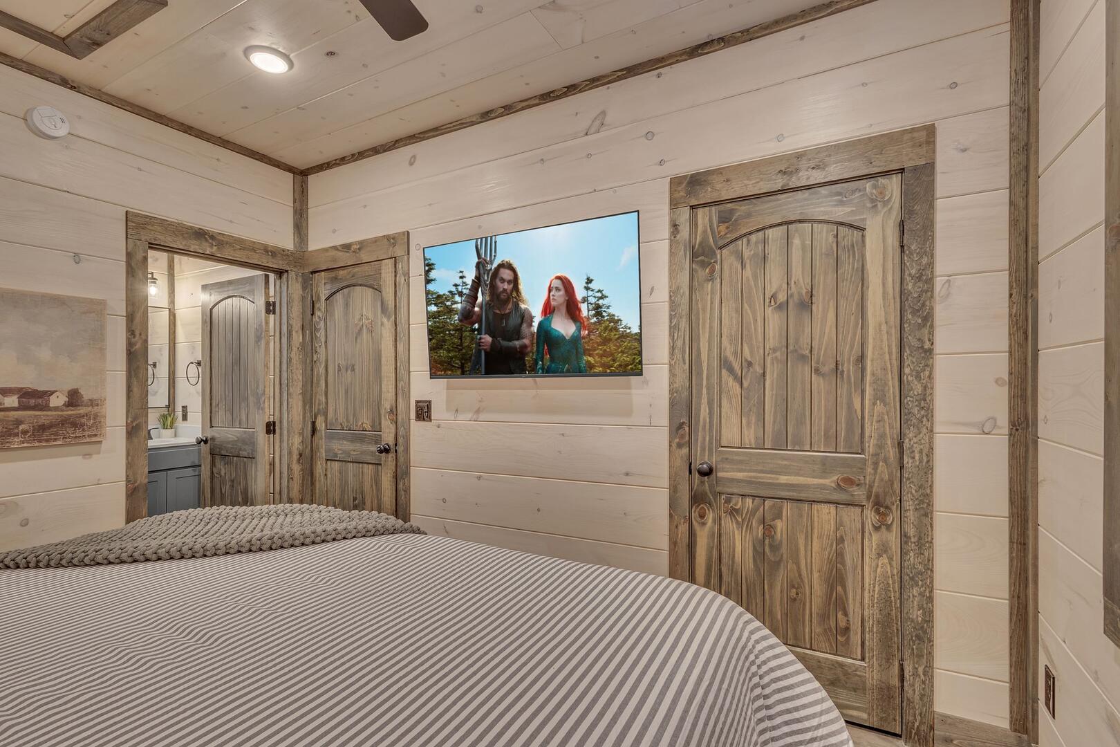 Friendly Bear Plunge | Photo 46