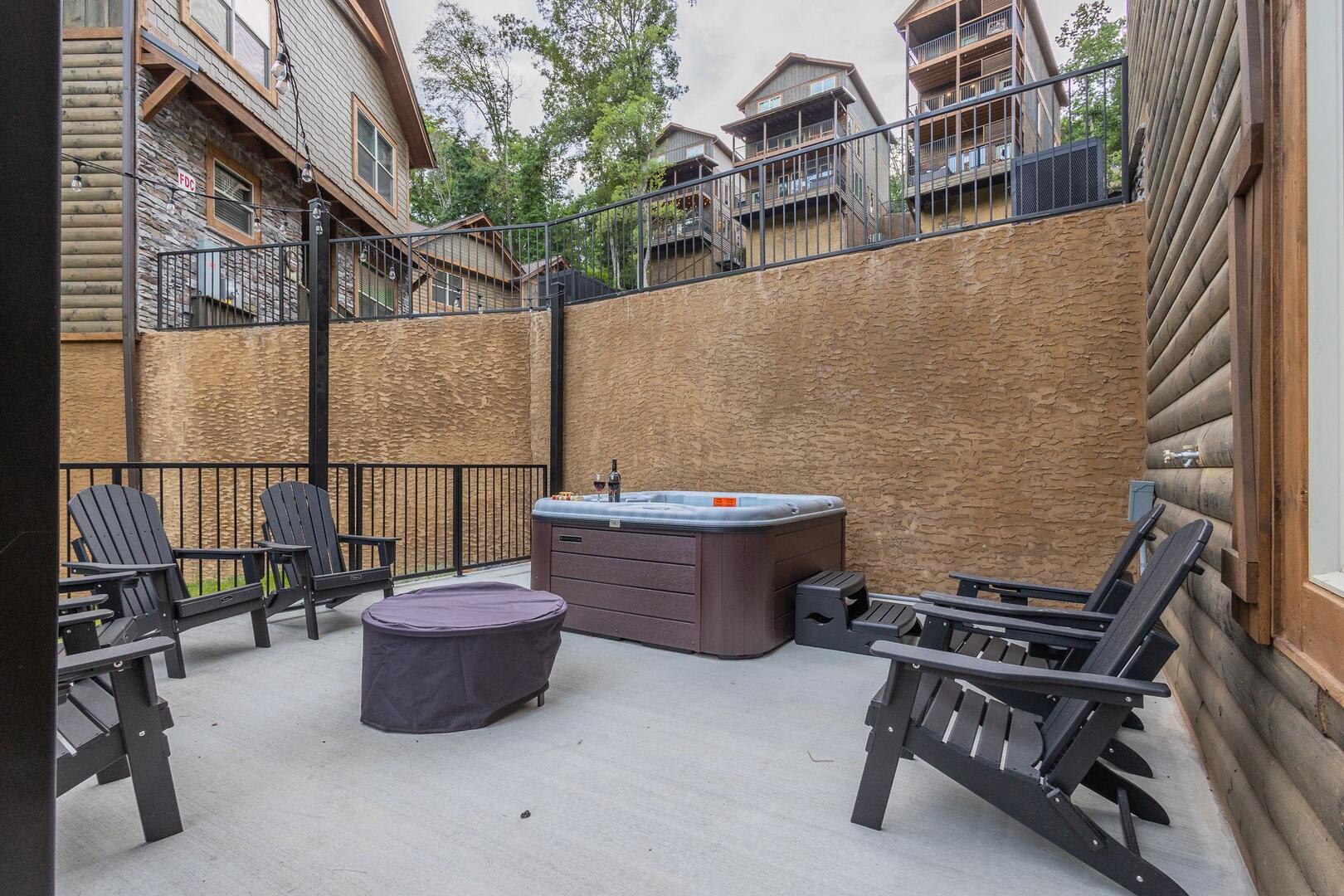 Friendly Bear Plunge | Photo 17