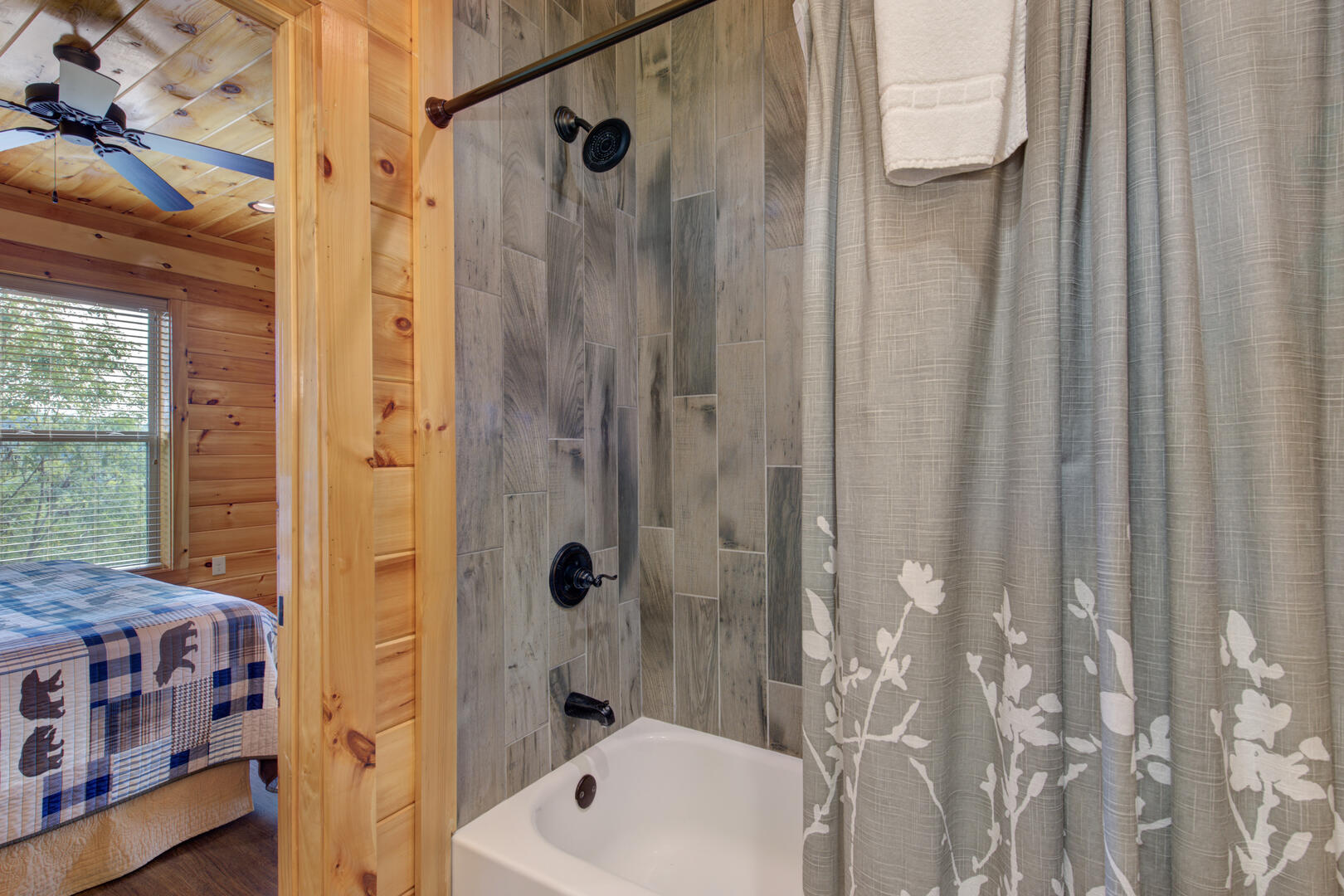 Serene Peak | Photo 14