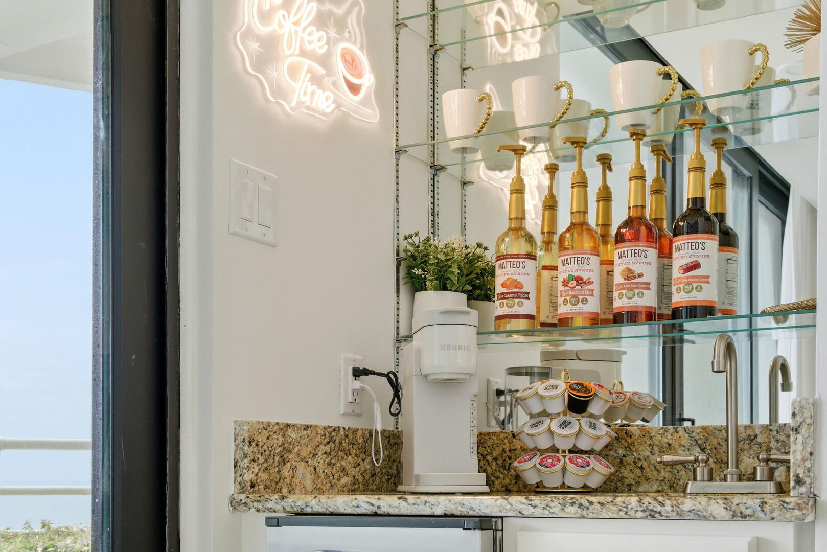 The Waves Brew Bar- Sip. Stay. Repeat.   Craft your perfect cup at the Waves Brew Bar and ease into the day like a true VIP.  Mornings here don’t rush they roll in.