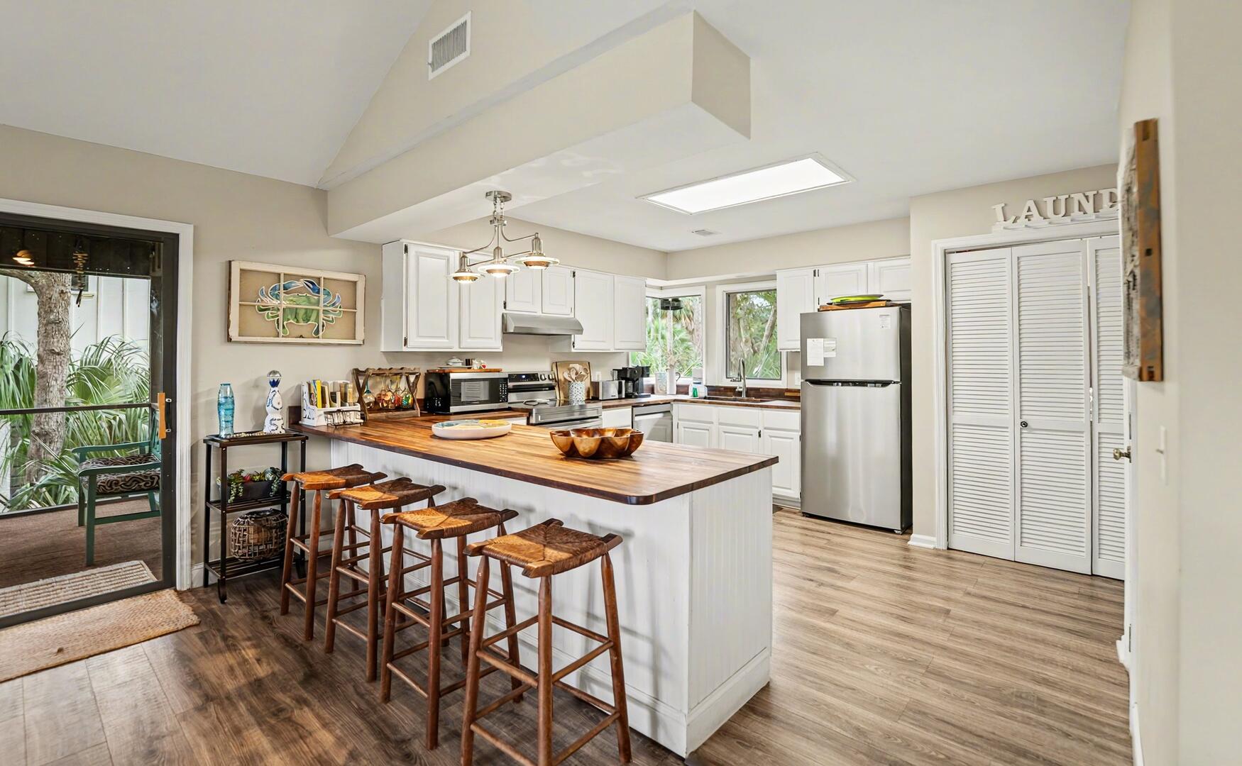 359 Tarpon Blvd | Photo 9