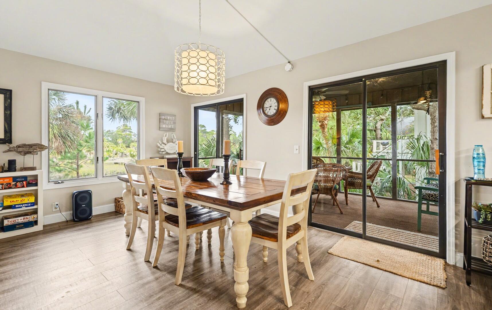 359 Tarpon Blvd | Photo 14