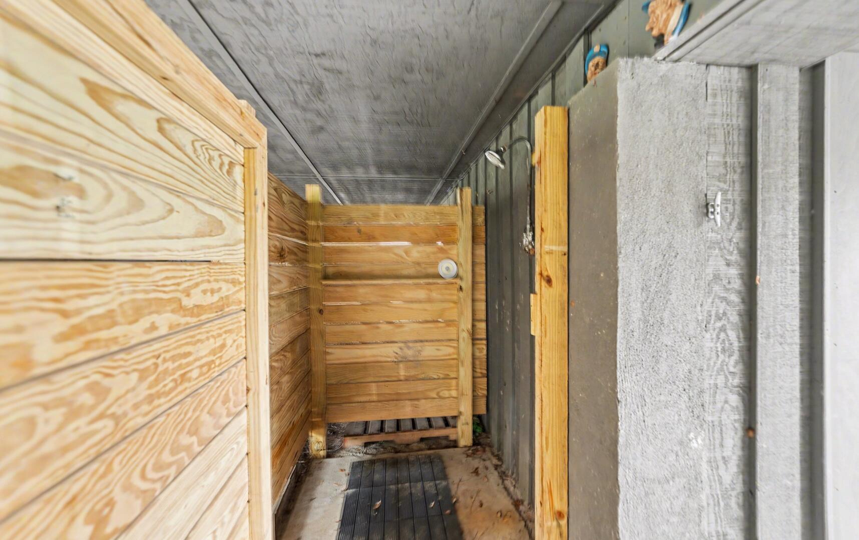 359 Tarpon Blvd | Photo 32