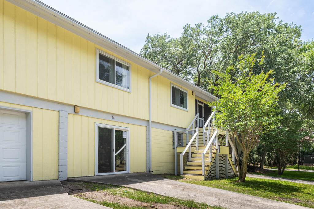 601 Dolphin Rd | Photo 27