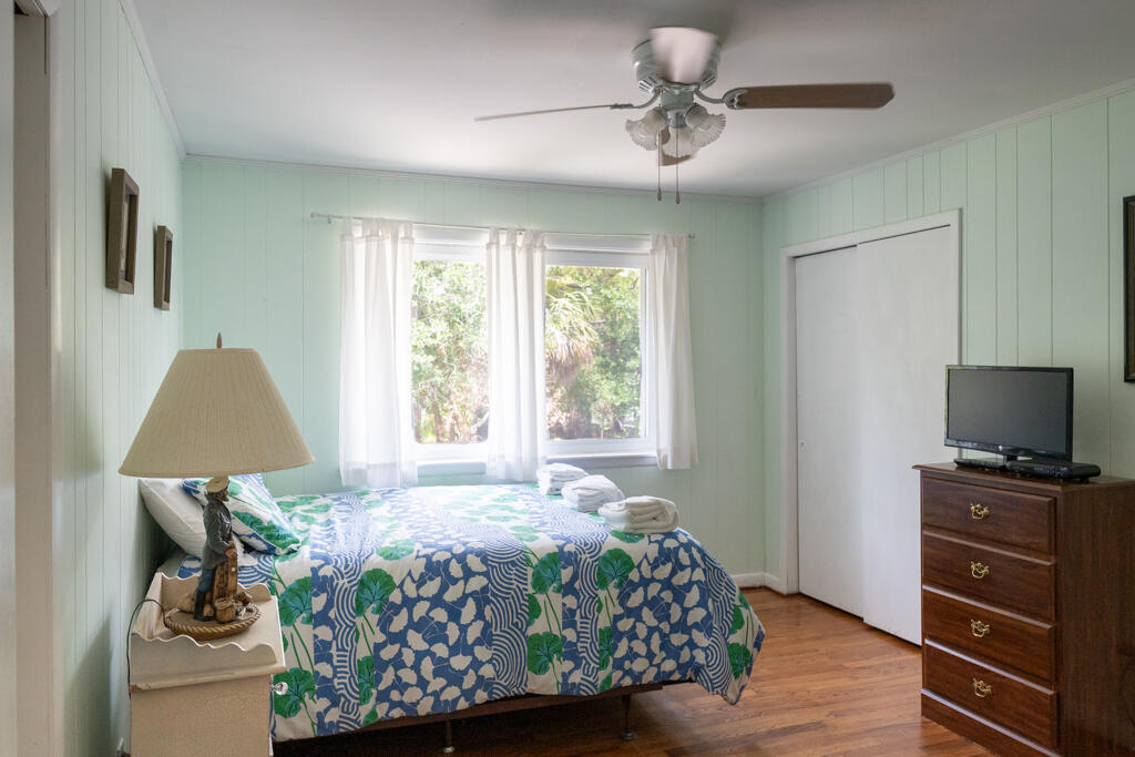 601 Dolphin Rd | Photo 19