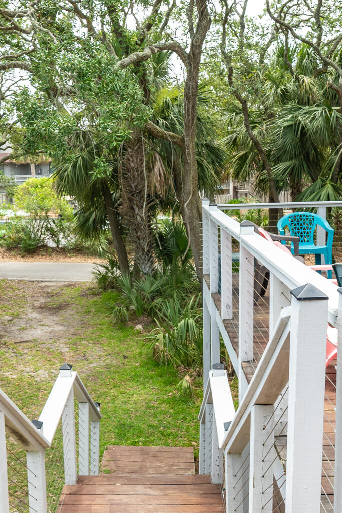 601 Dolphin Rd | Photo 25