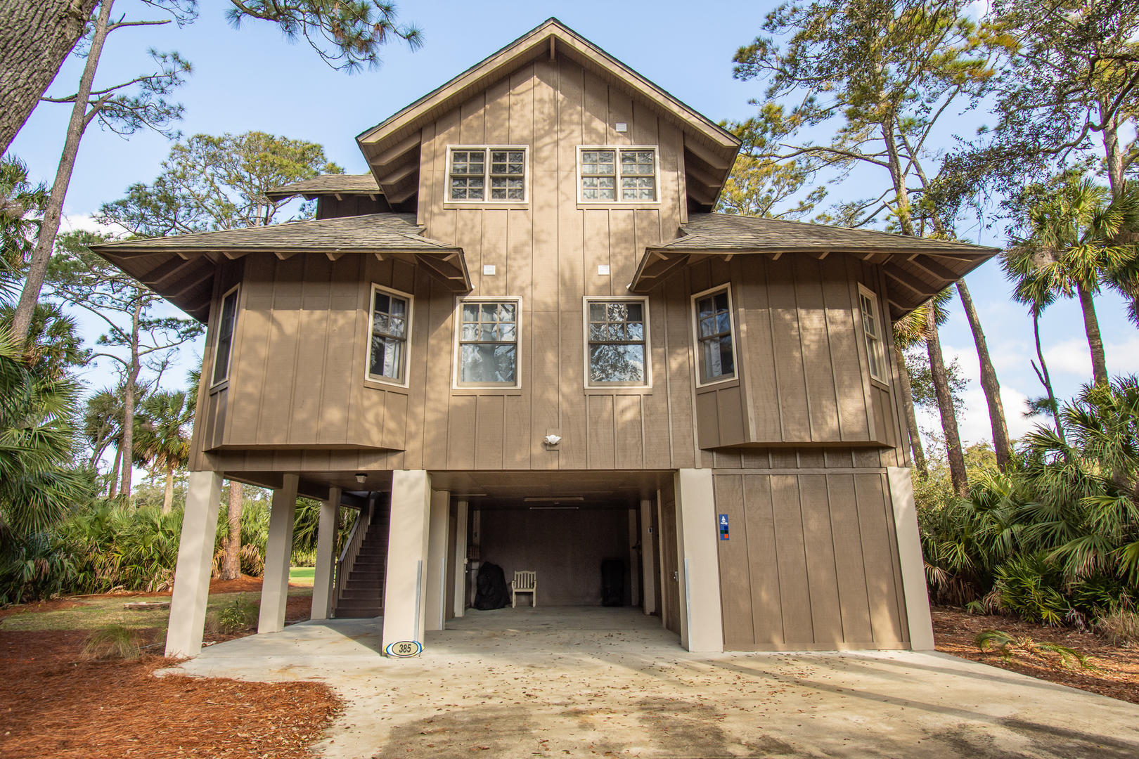 Scenic Screened Porch And Golf Cart Access - Charming Coastal Haven - Fripp Island, SC