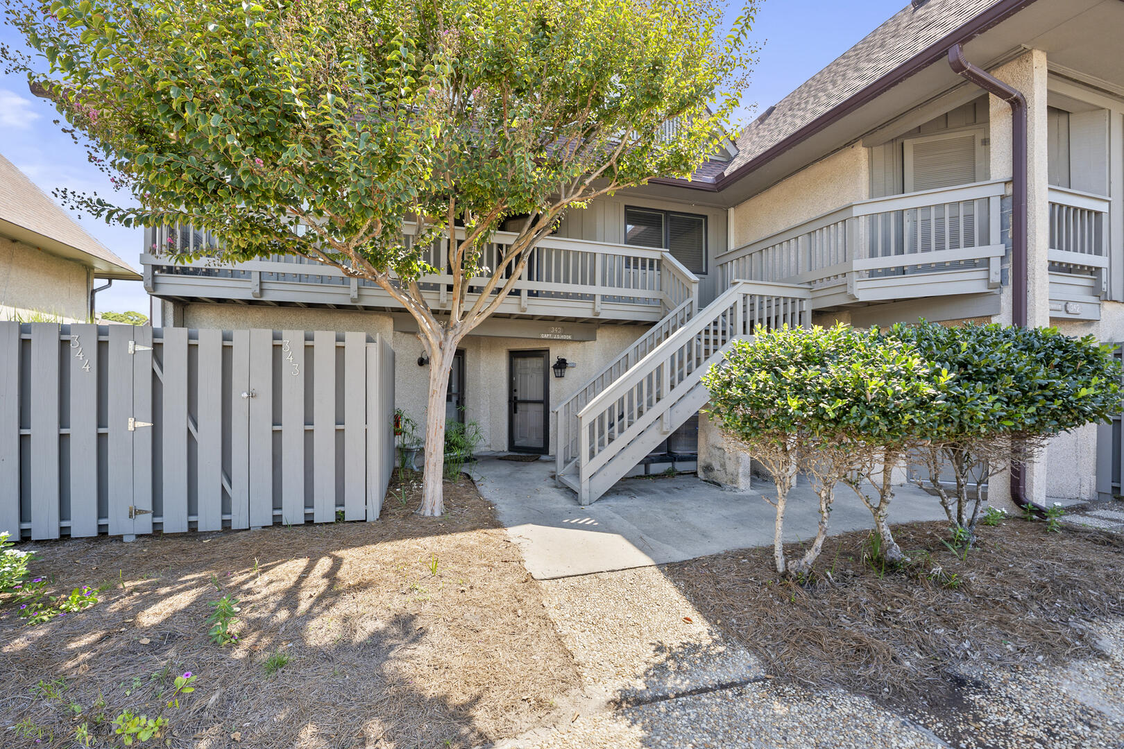 343 Capt John Fripp Villa | Photo 26