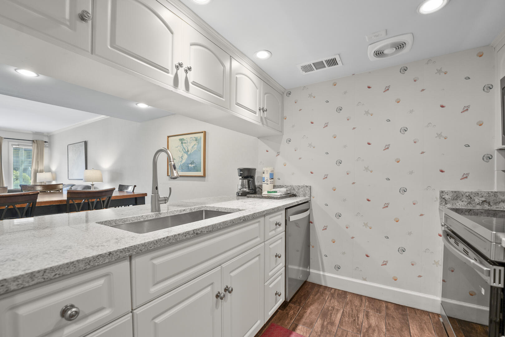 343 Capt John Fripp Villa | Photo 3