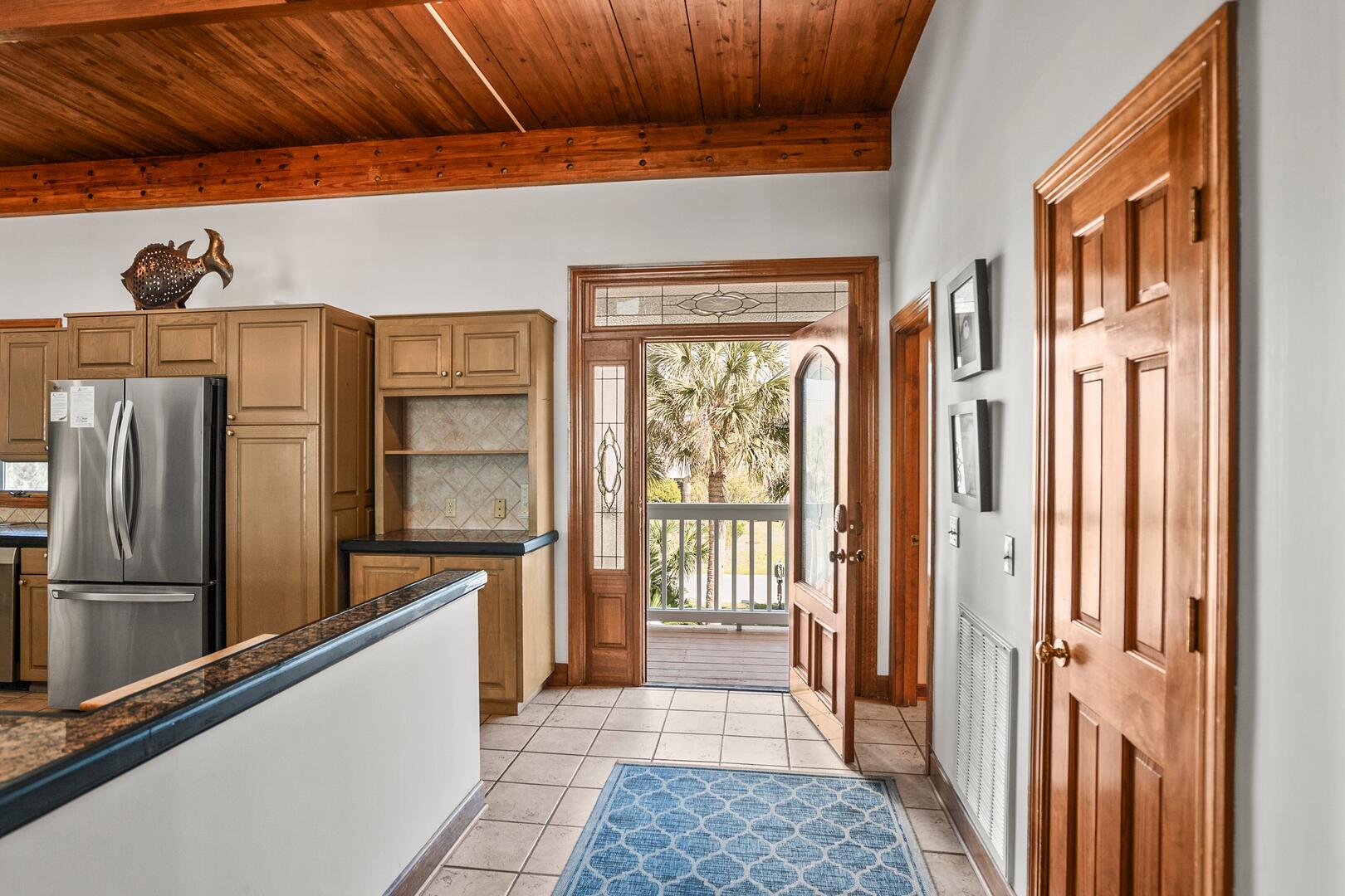 452 Tarpon Blvd-Sandy Toes | Photo 8