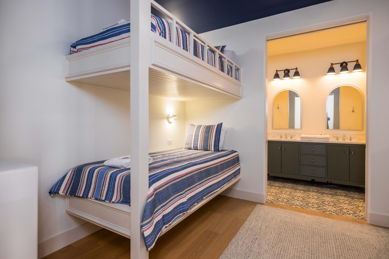 779 Marlin | Photo 6