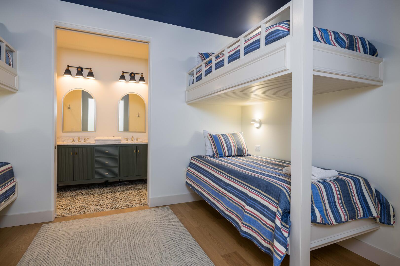 779 Marlin | Photo 5