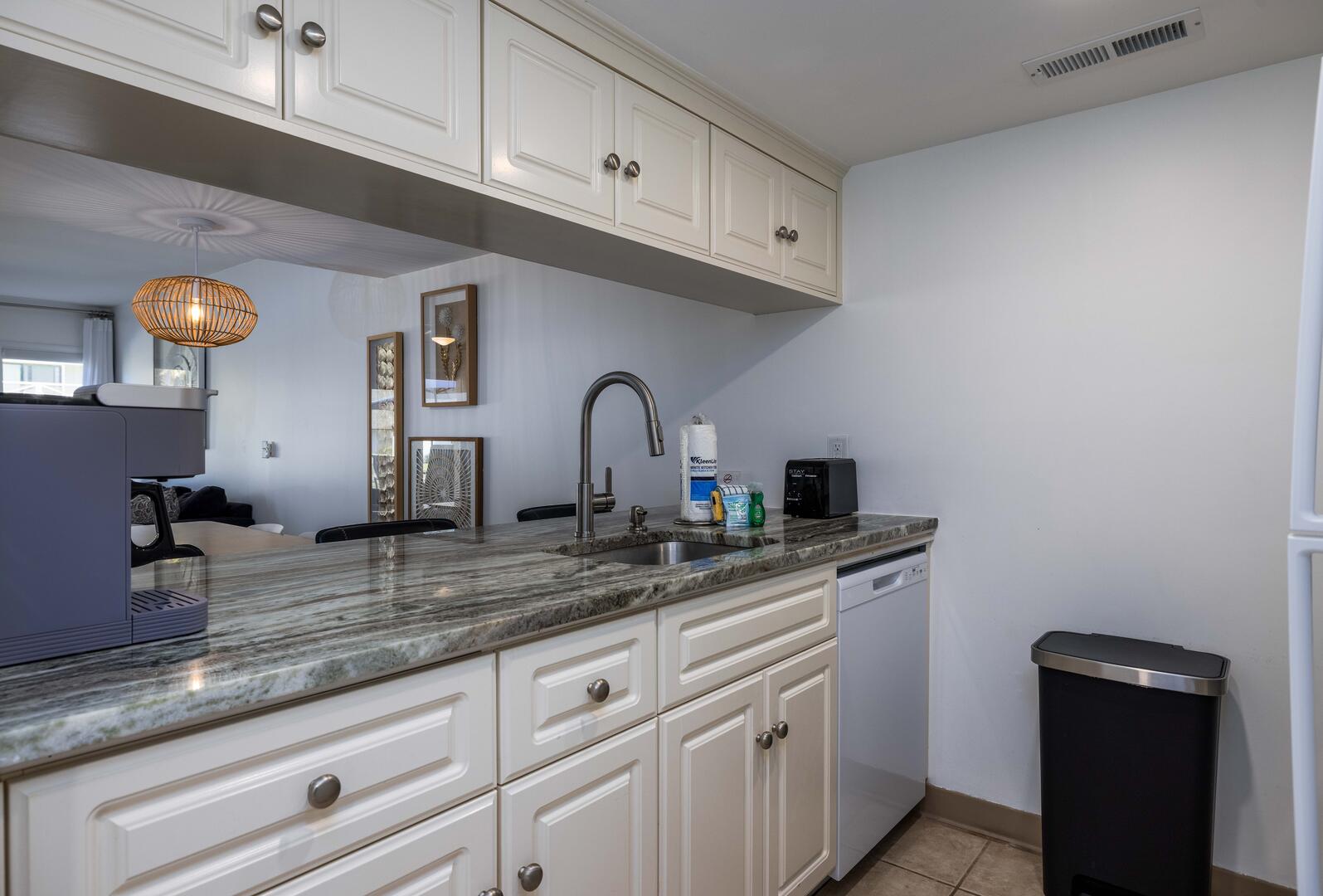 332 Captain John Fripp Villa | Photo 12