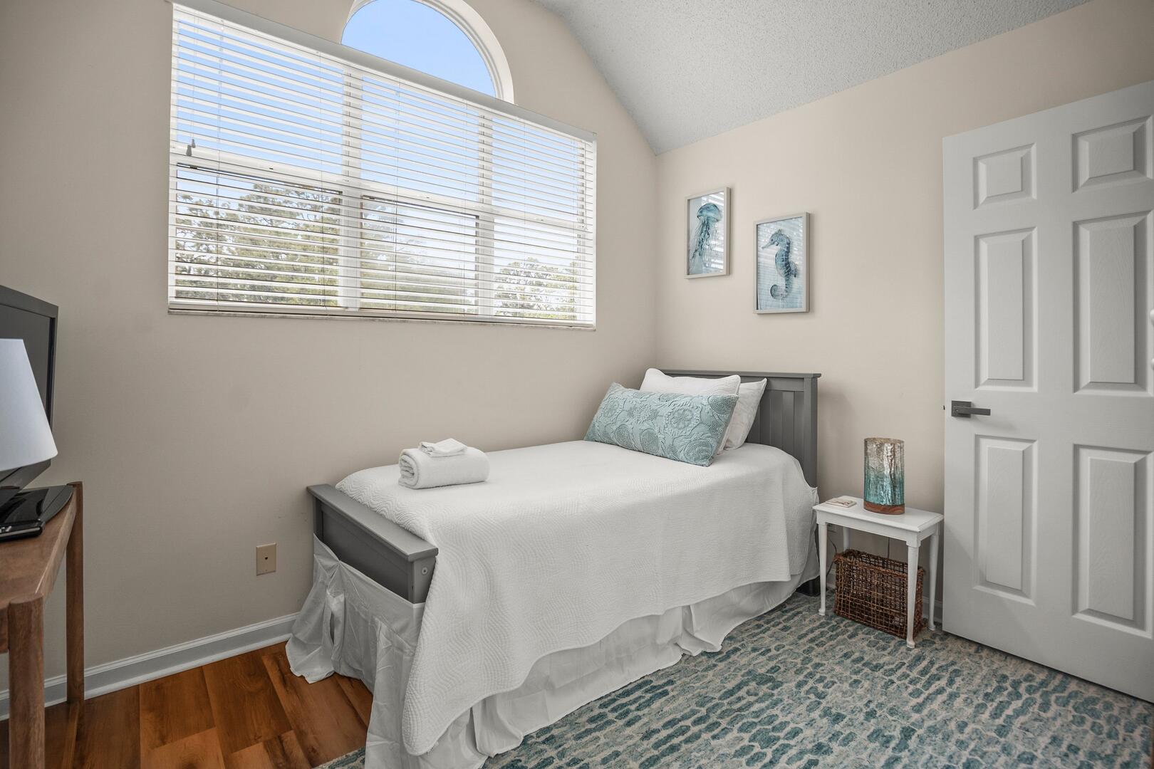 375 Sea Bass | Photo 30