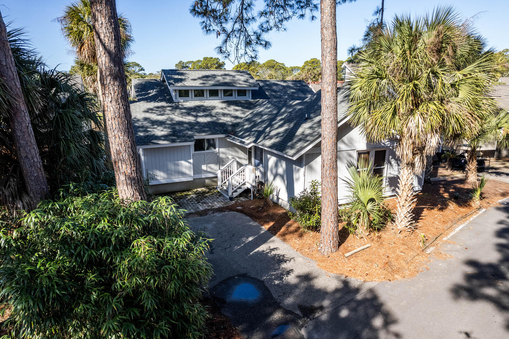 15 Fairway Club | Photo 35