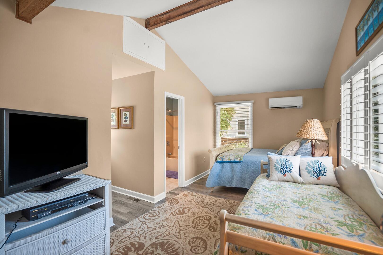 835 Bonito | Photo 16