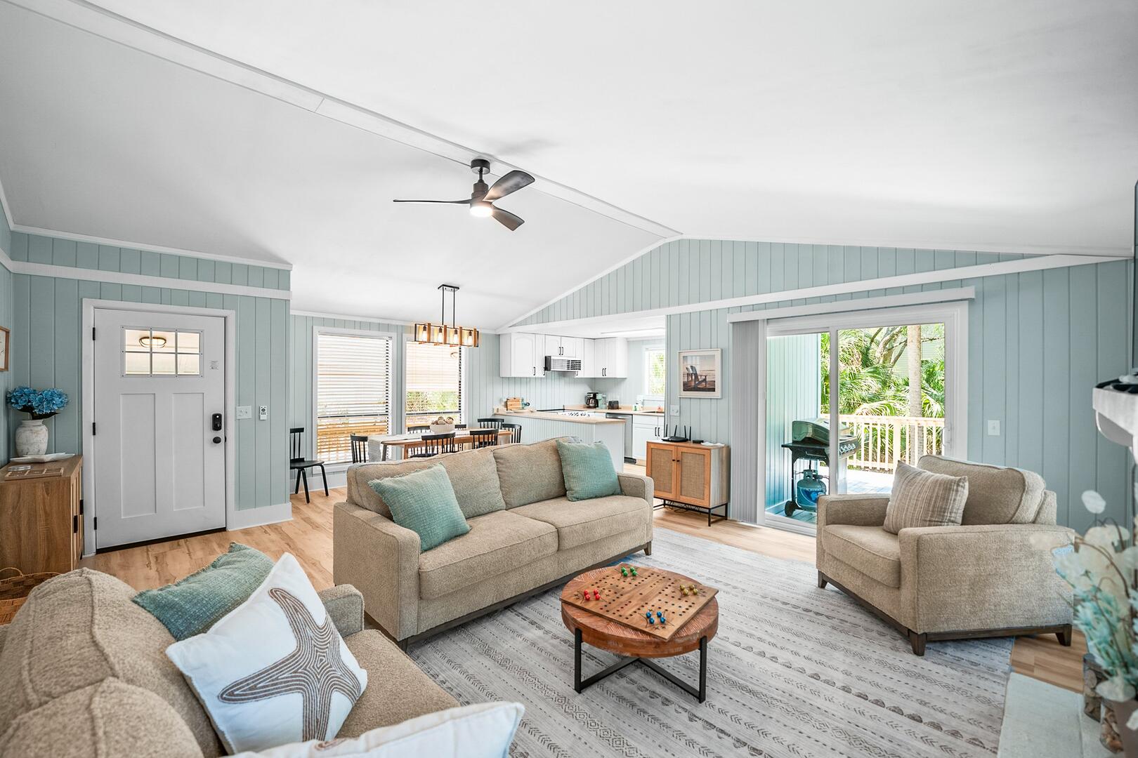 101 Sea Otter | Photo 23