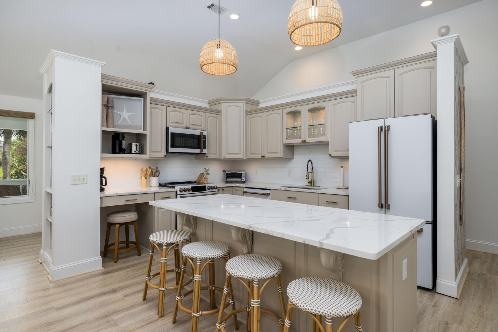 712 Sea Dragon | Photo 24