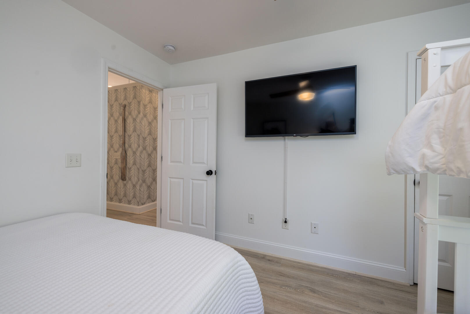 712 Sea Dragon | Photo 38