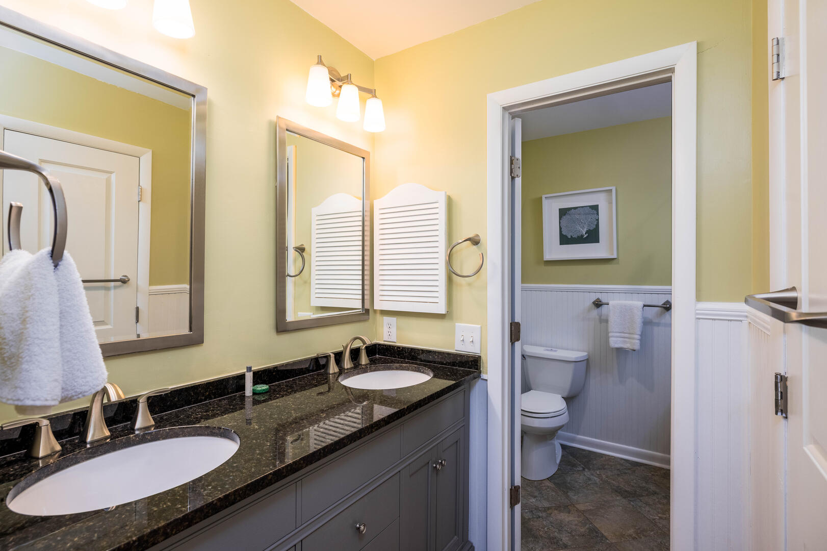 30 Fairway Club | Photo 29