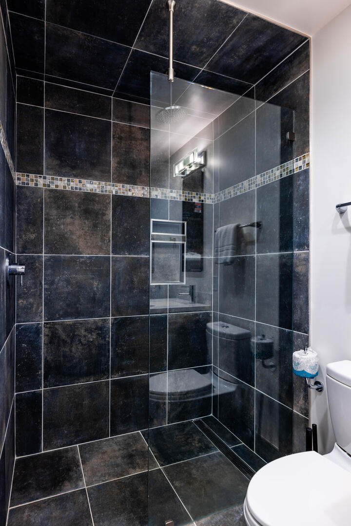 524 Sunsuite | Photo 37