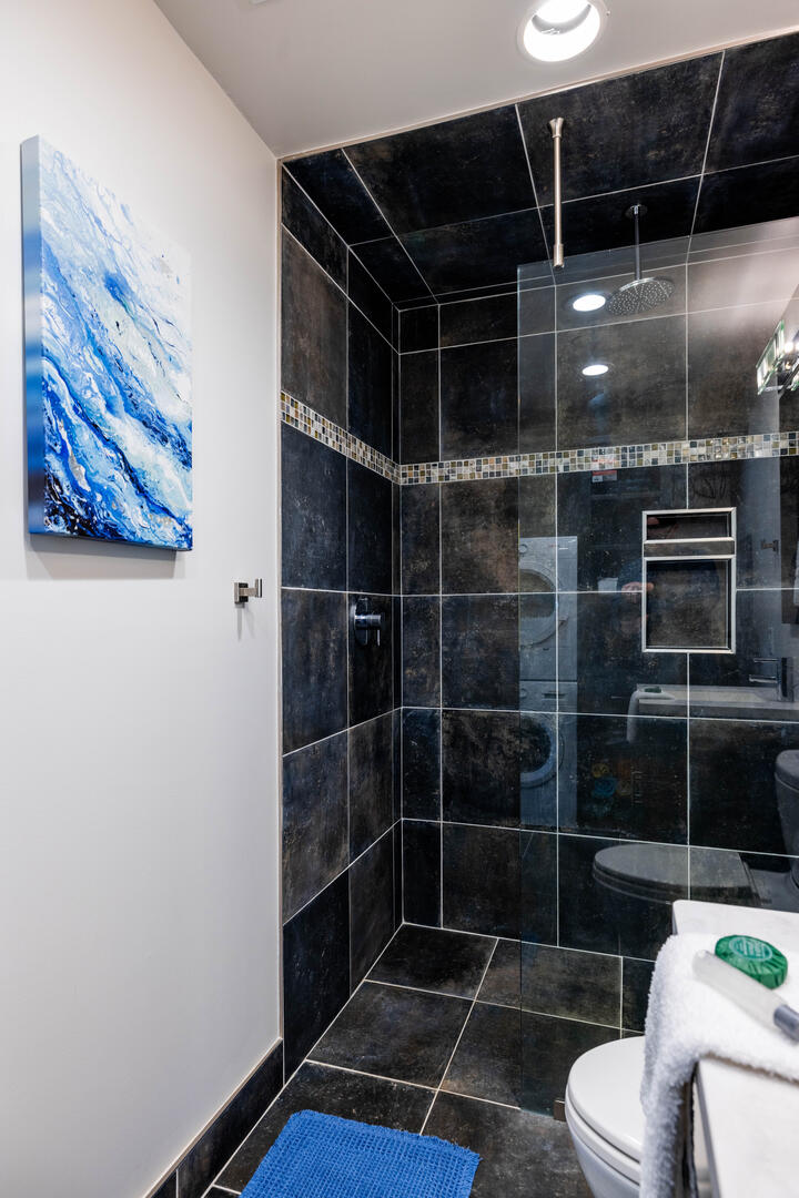 524 Sunsuite | Photo 38