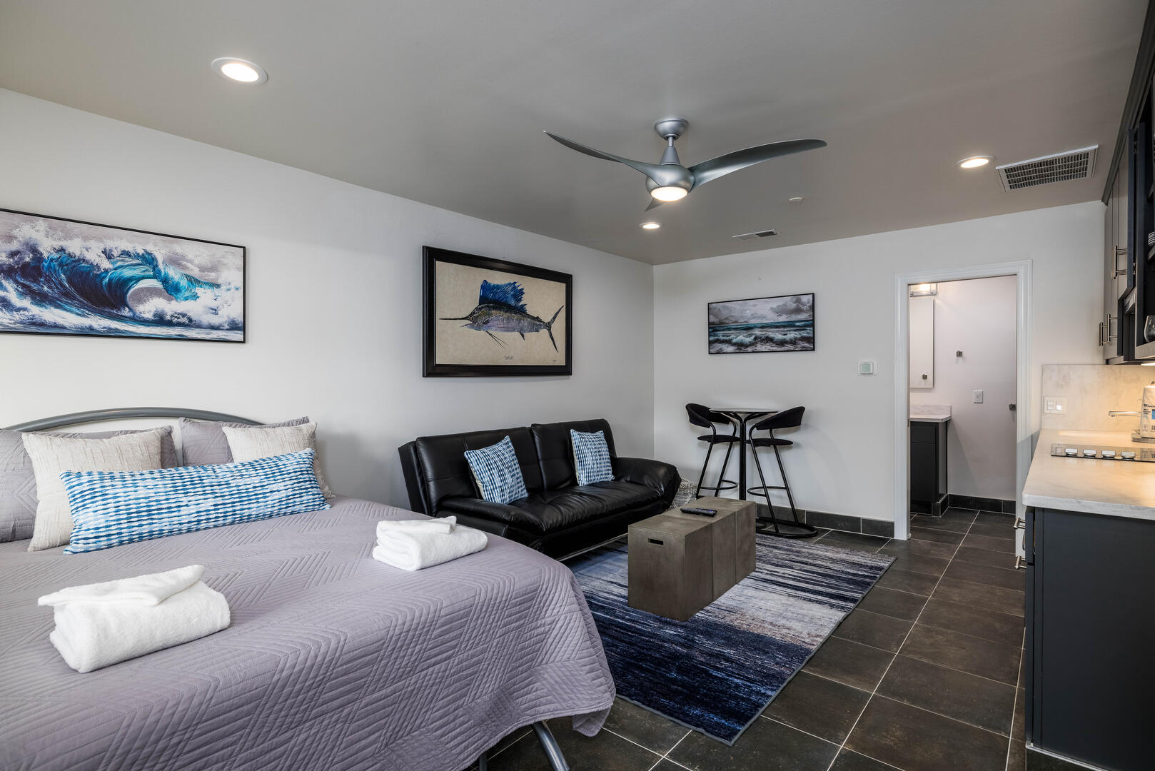 524 Sunsuite | Photo 26