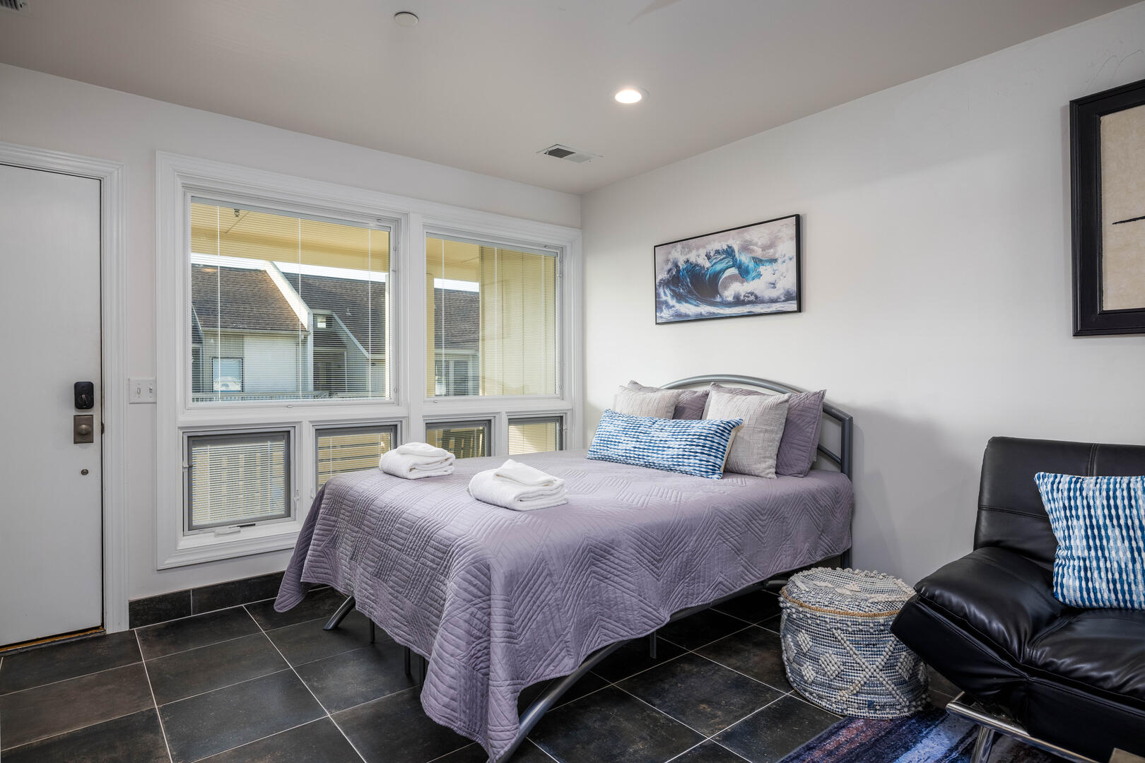 524 Sunsuite | Photo 27