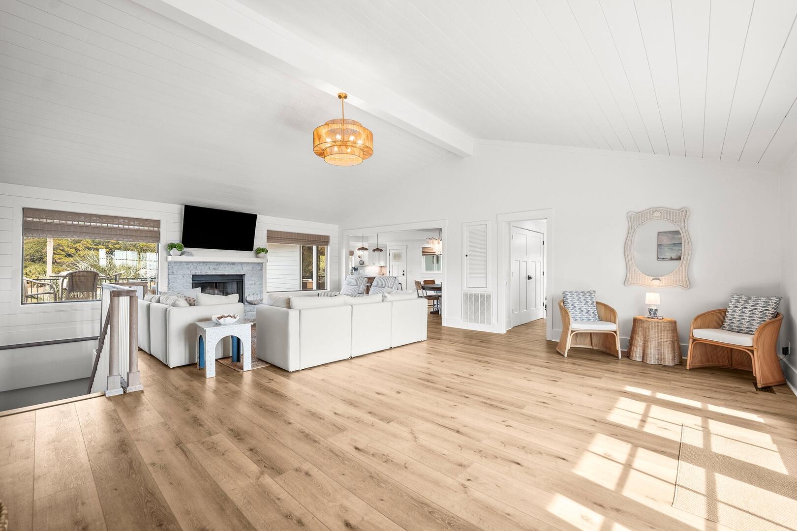 798 Marlin | Photo 2