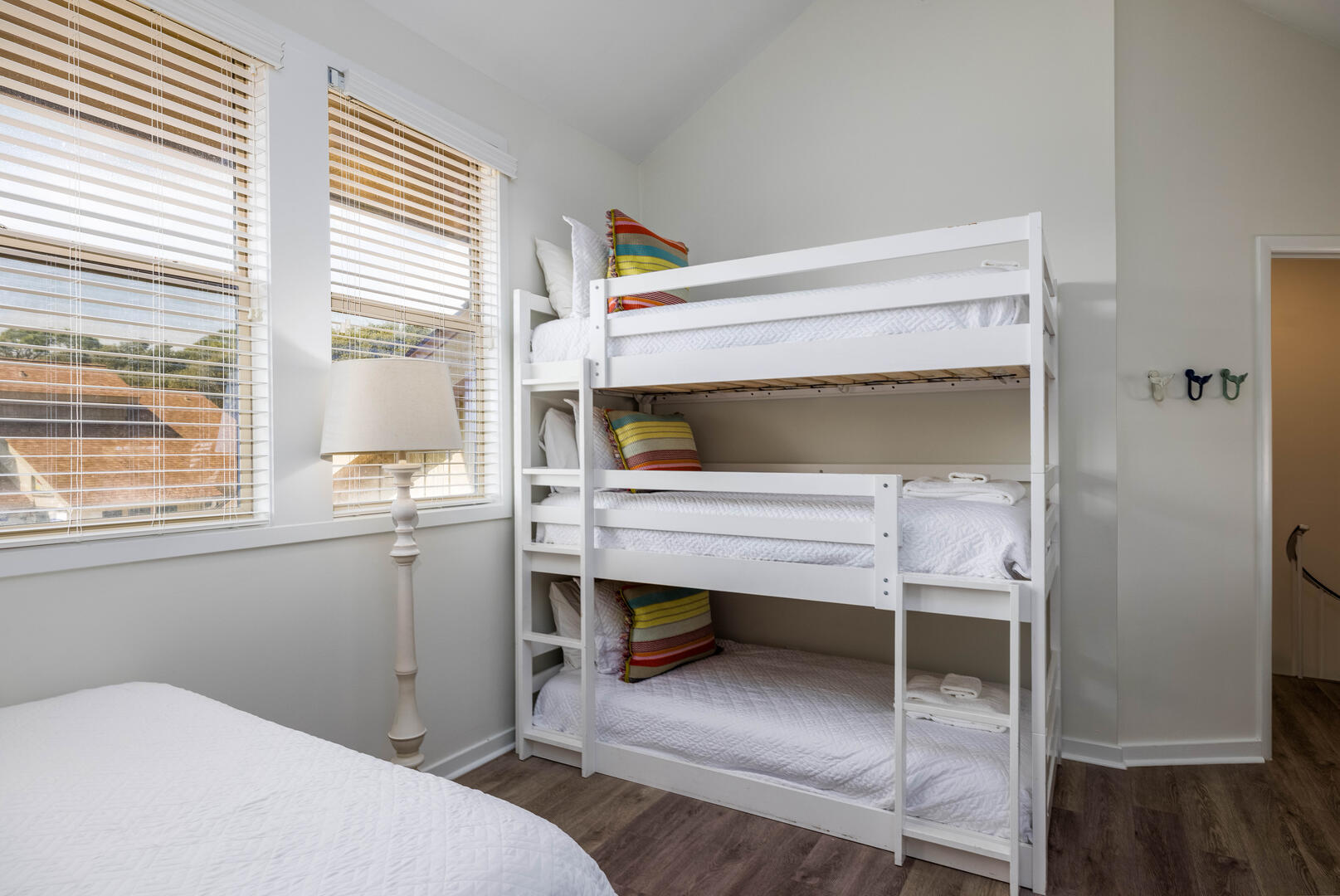 124 Capt John Fripp Villa | Photo 32