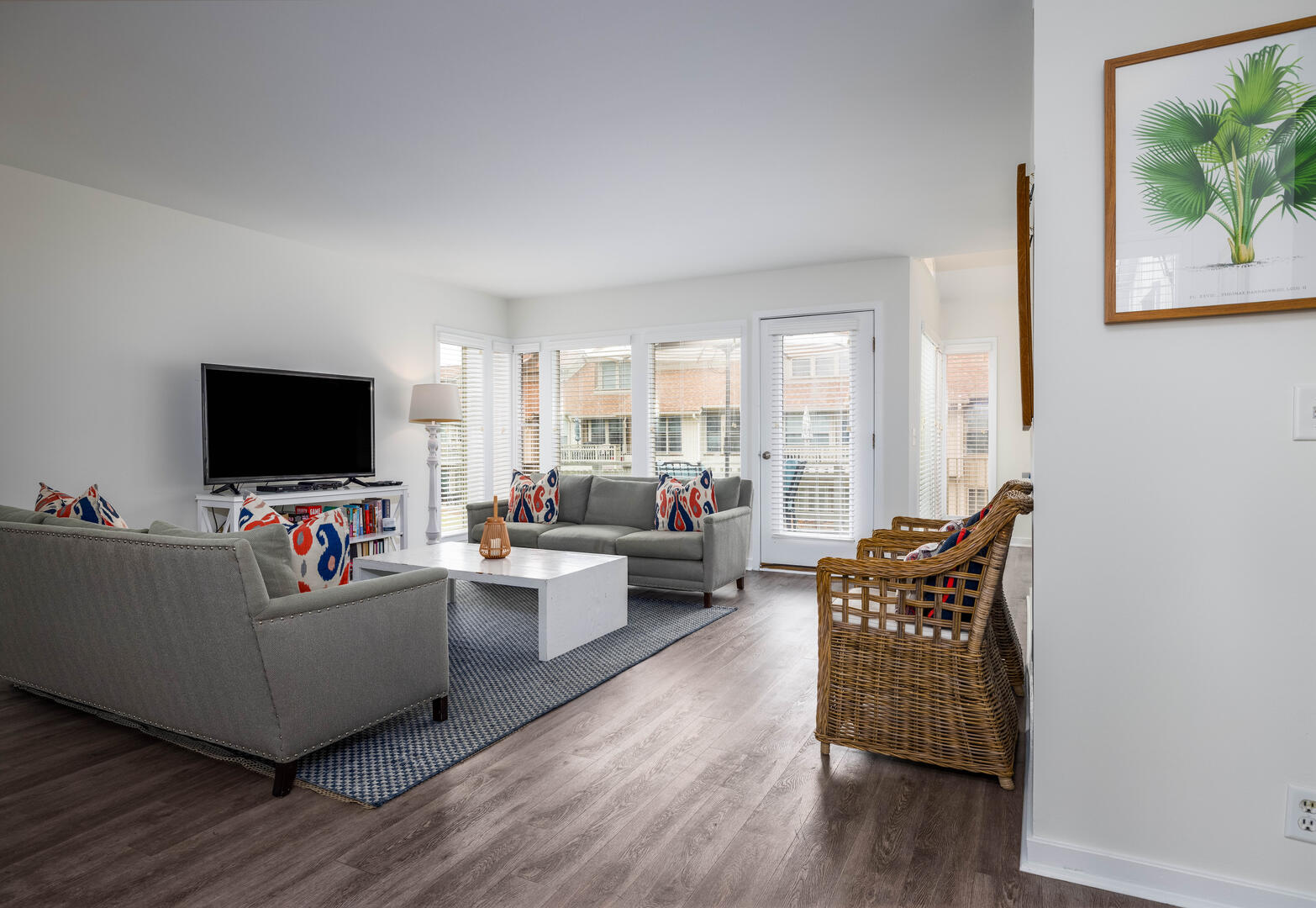 124 Capt John Fripp Villa | Photo 8