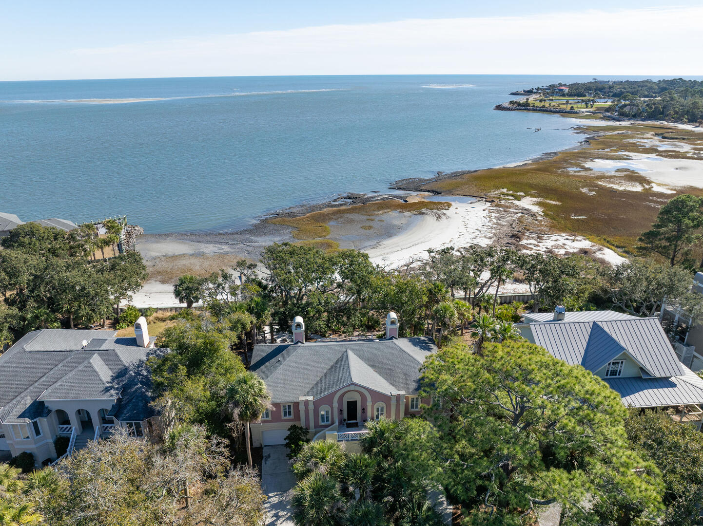 10 River Club | Photo 59