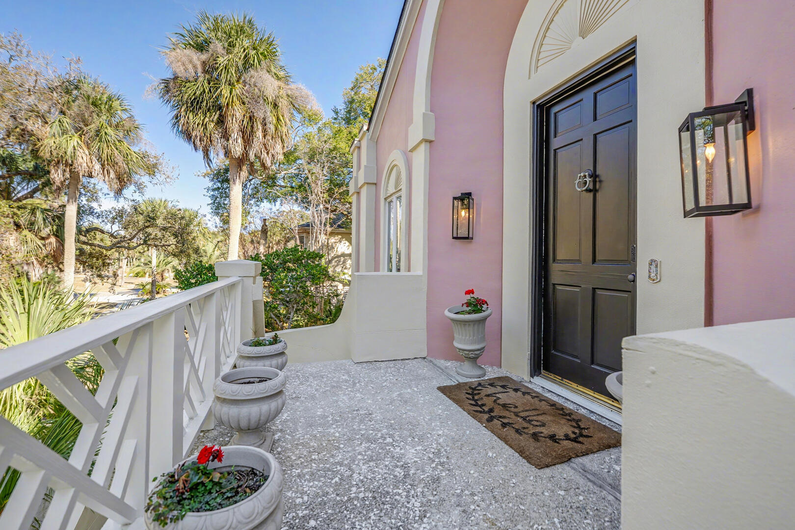 10 River Club | Photo 3