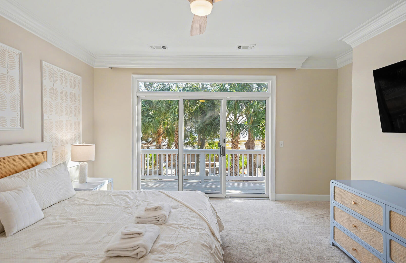 10 River Club | Photo 23