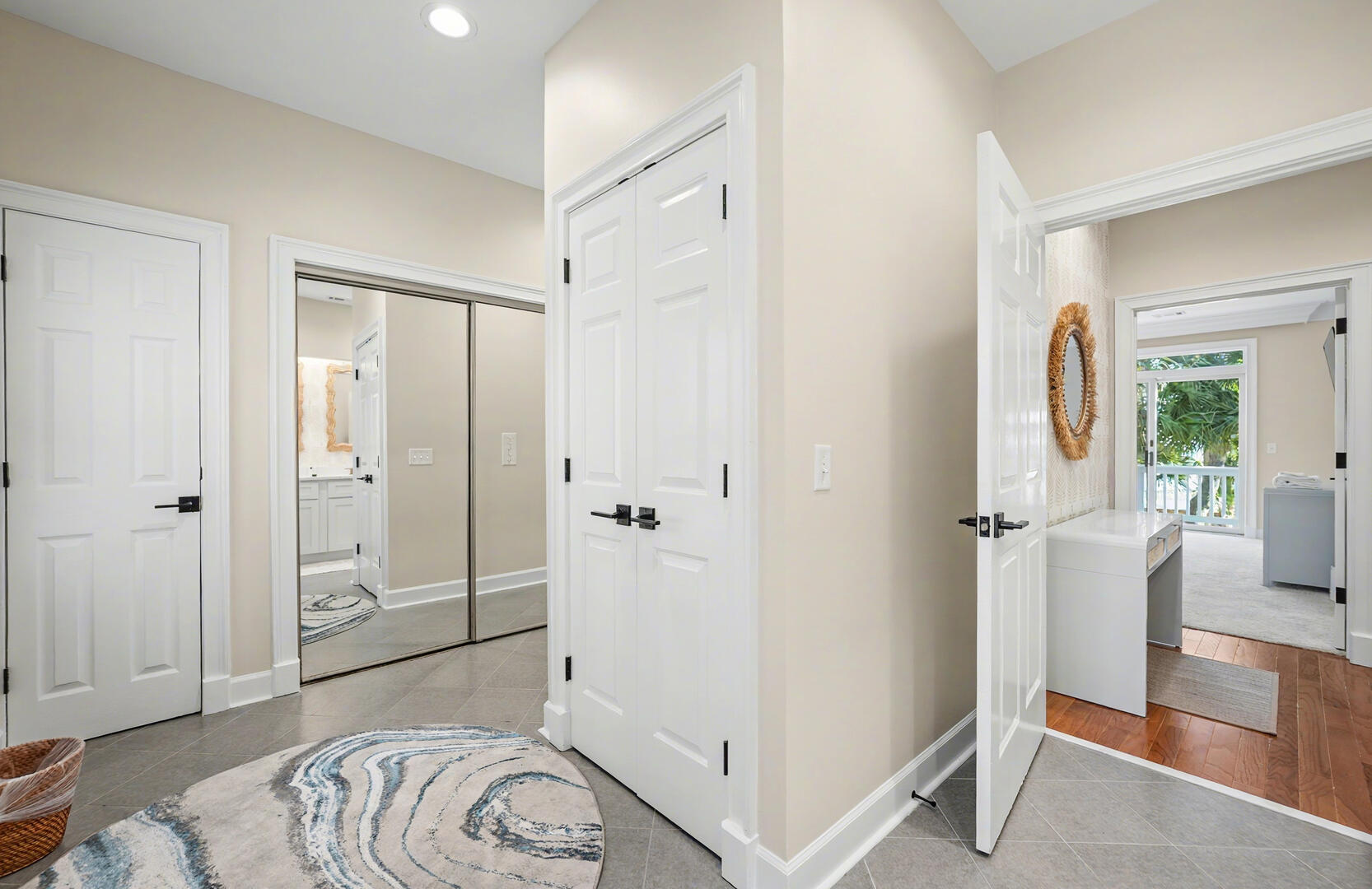 10 River Club | Photo 28