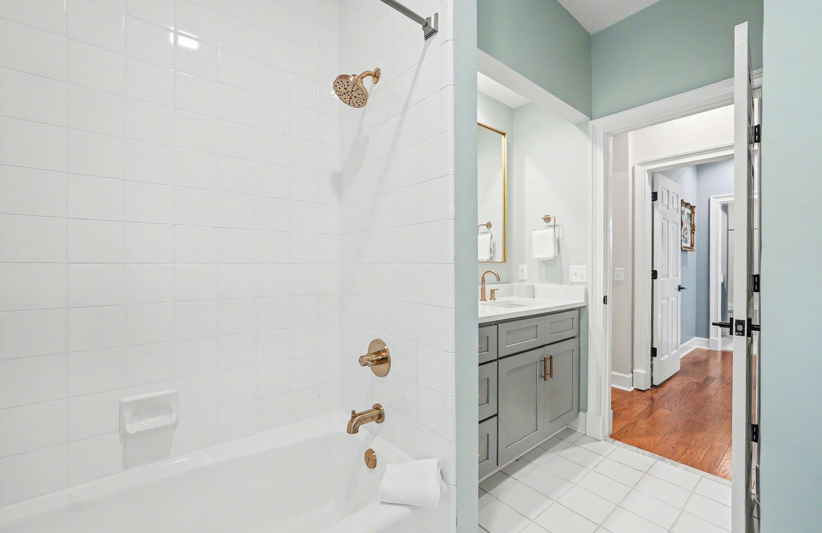 10 River Club | Photo 32