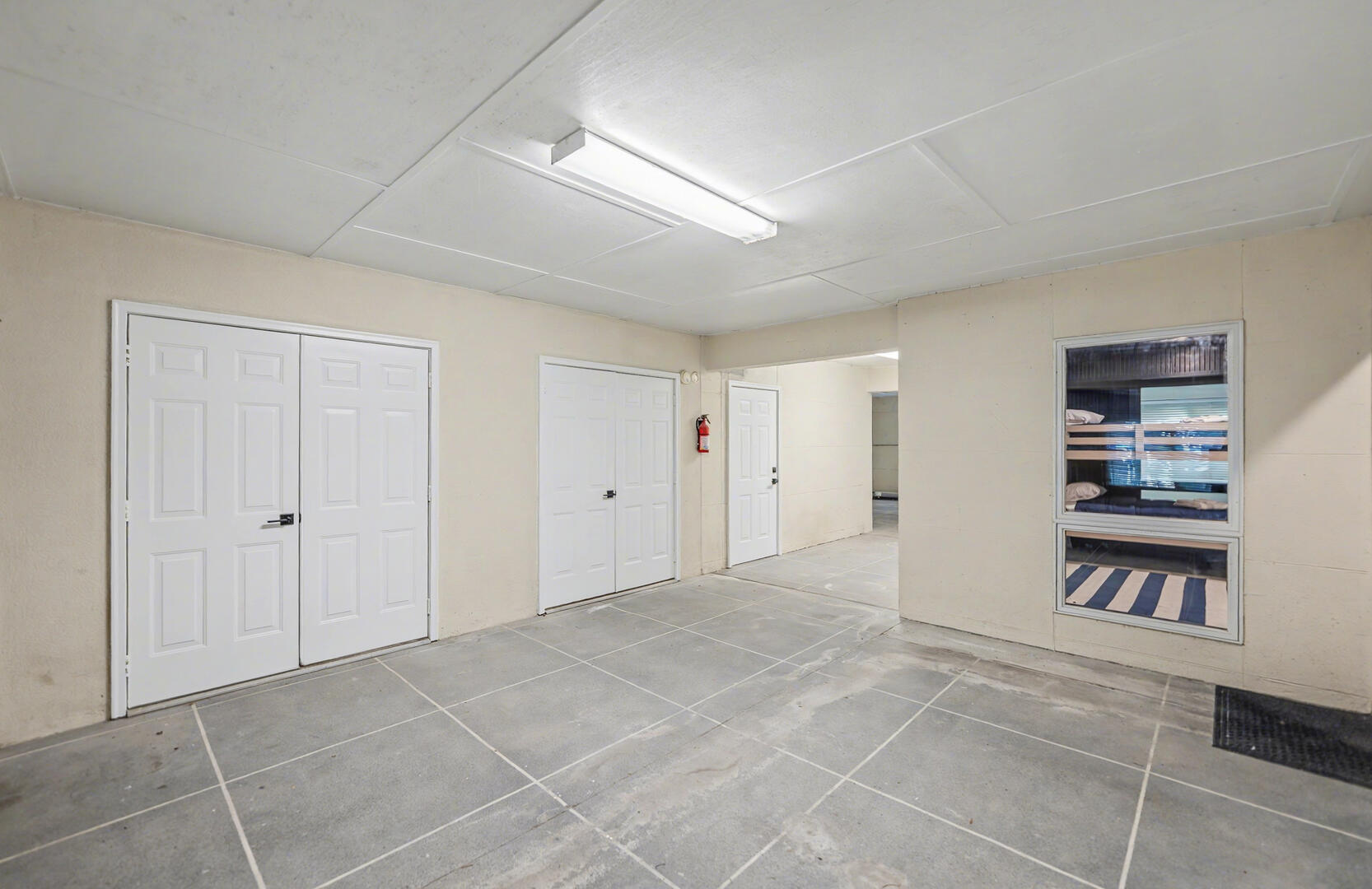 10 River Club | Photo 42