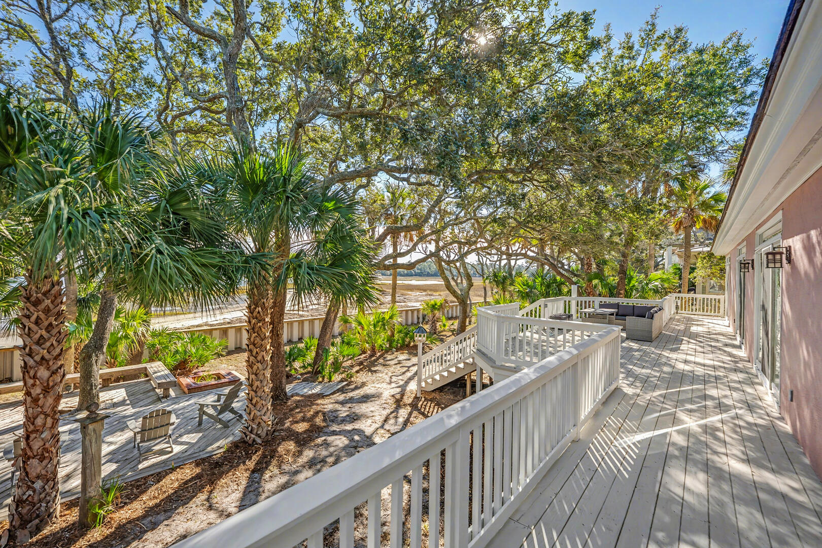 10 River Club | Photo 45