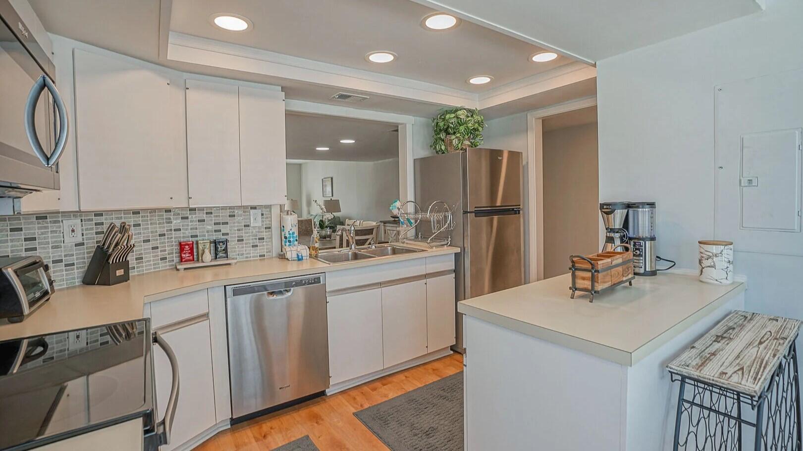 661 New Haven | Photo 20