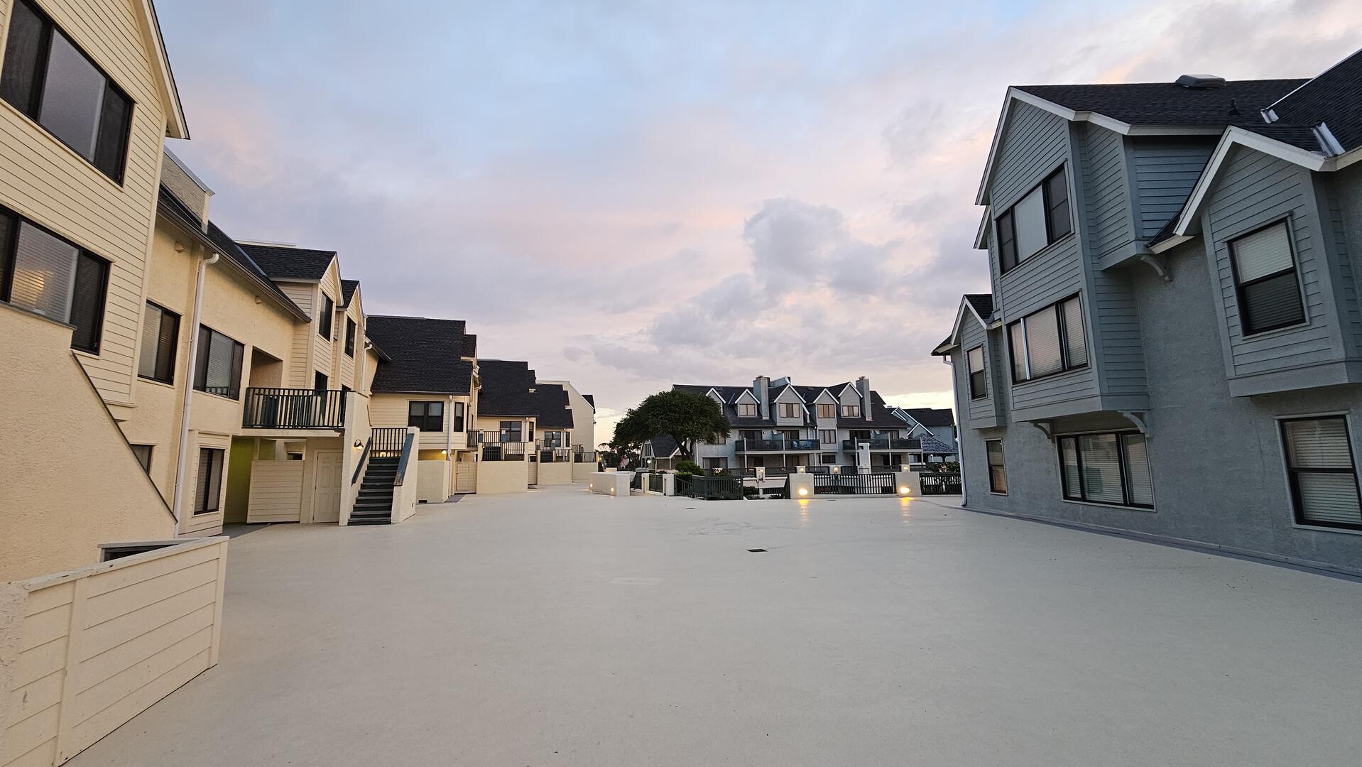 661 New Haven | Photo 45