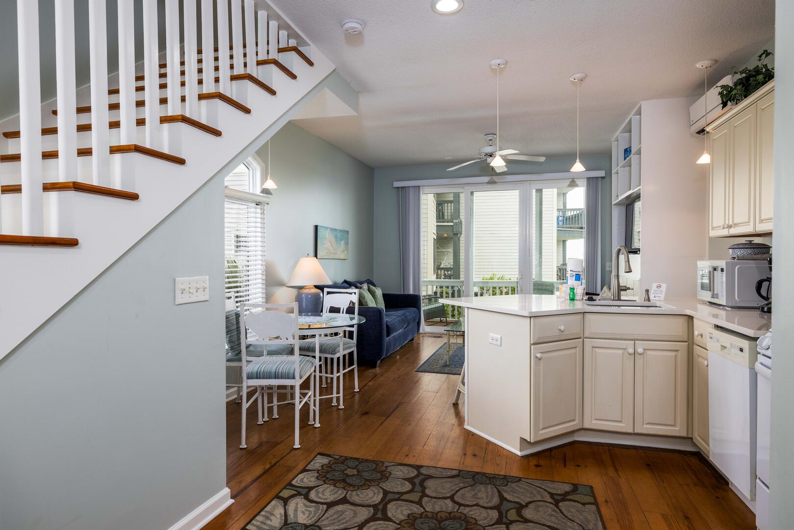 709 Ocean Cottage | Photo 4