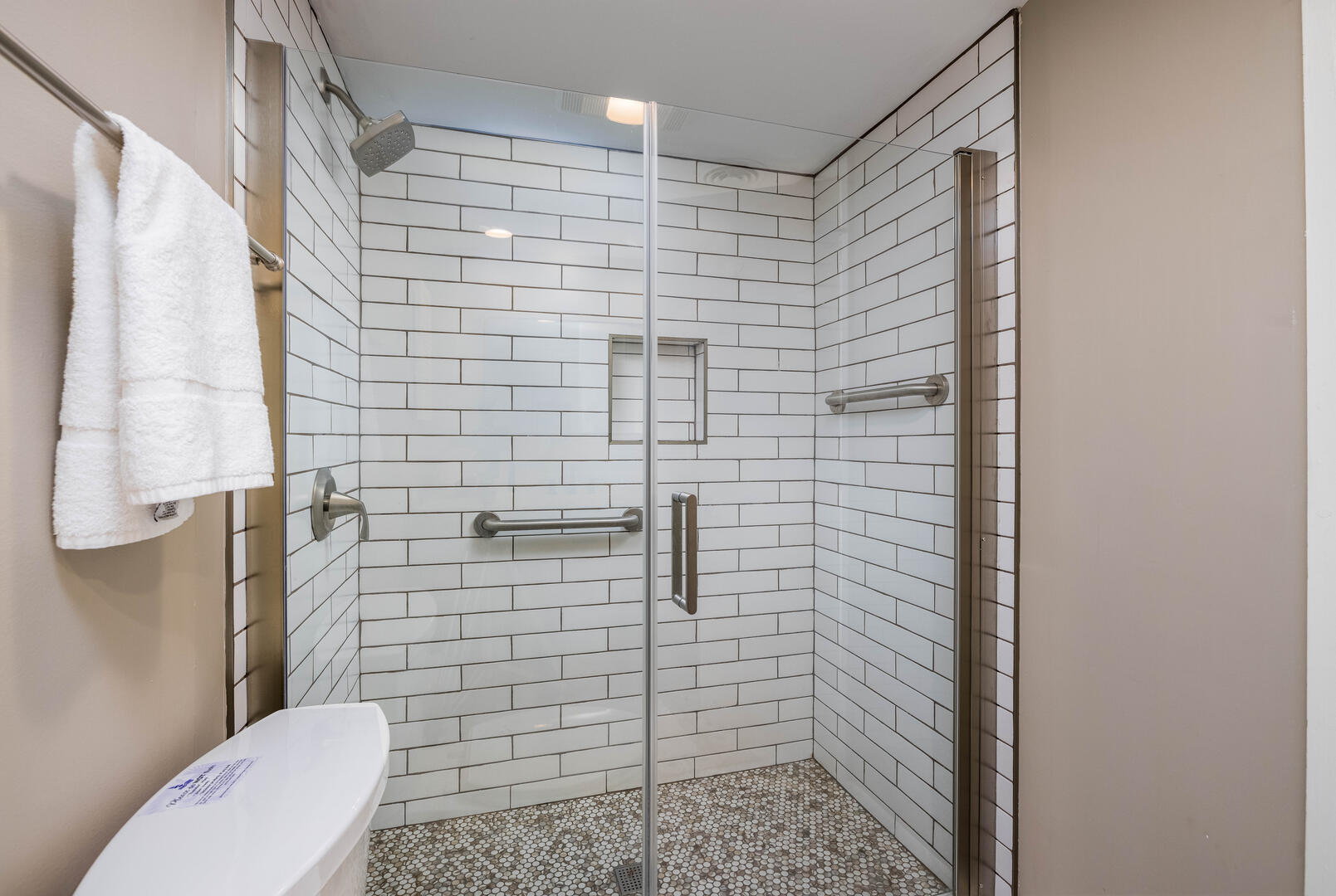 411 Capt John Fripp Villa | Photo 25